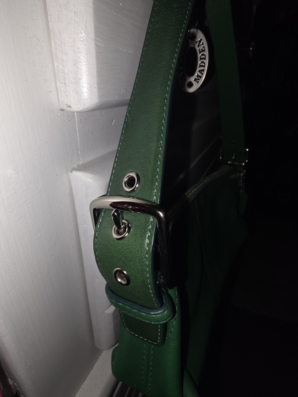 Coach Green Leather Shoulder Bag - Small - Picture 4 of 7